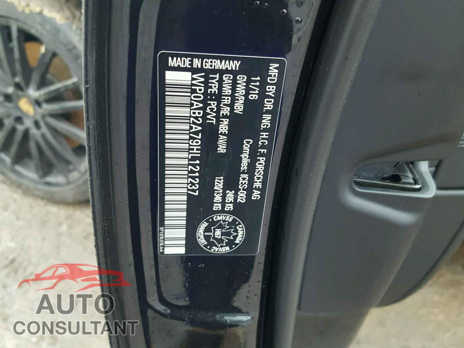 PORSCHE PANAMERA 2017 - WP0AB2A79HL121237