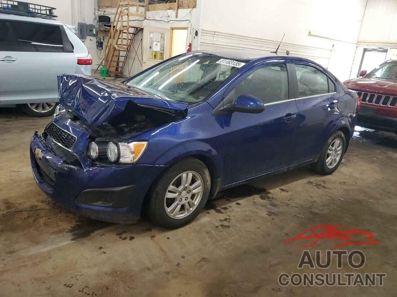 CHEVROLET SONIC 2013 - 1G1JC5SB9D4129269