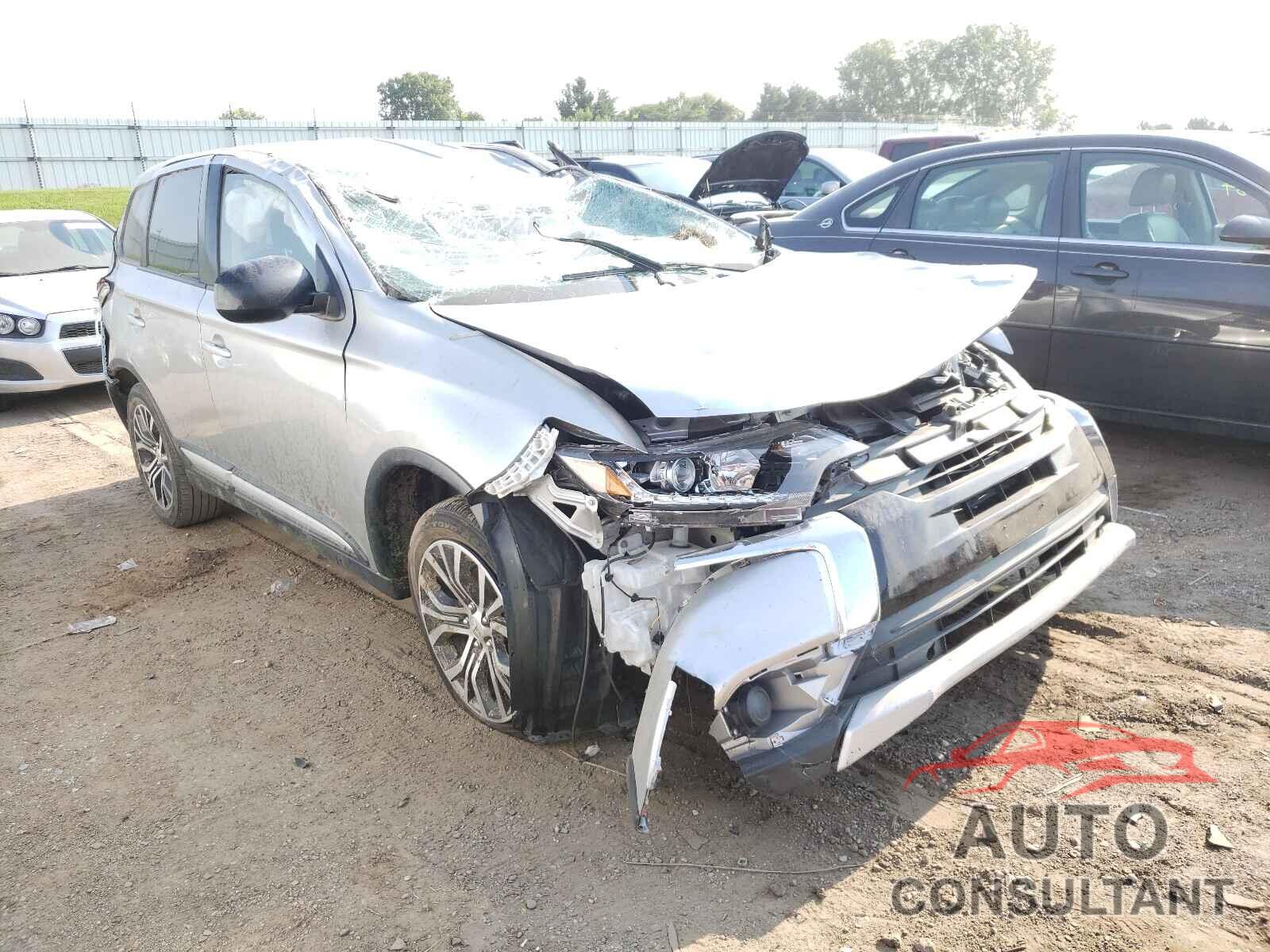 MITSUBISHI OUTLANDER 2018 - JA4AZ3A35JJ005544