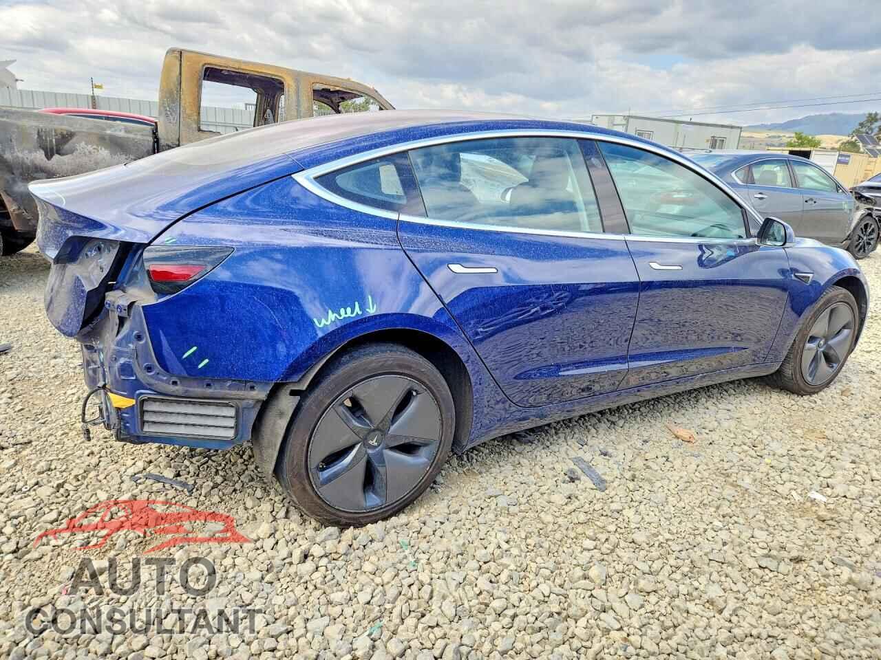 TESLA MODEL 3 2018 - 5YJ3E1EA9JF003021