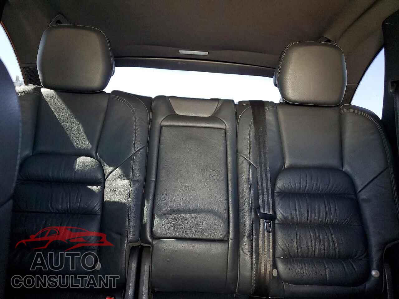 PORSCHE CAYENNE 2011 - WP1AA2A28BLA08456