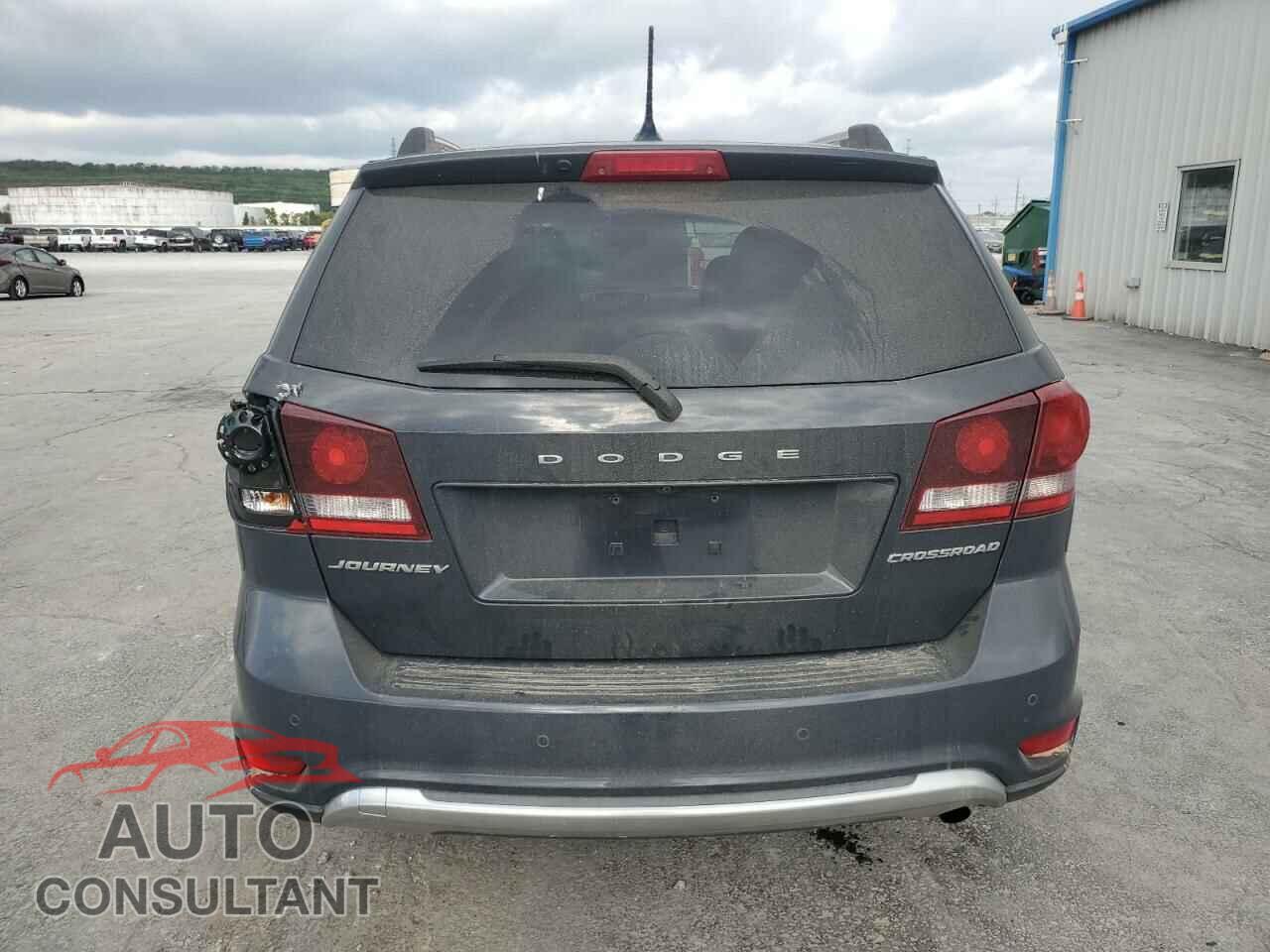 DODGE JOURNEY 2017 - 3C4PDCGBXHT580528