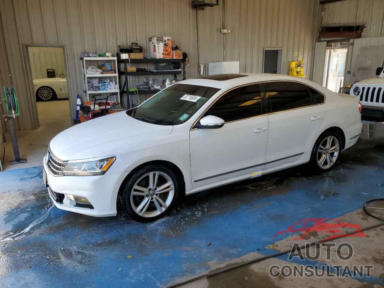 VOLKSWAGEN PASSAT 2016 - 1VWBS7A38GC037534
