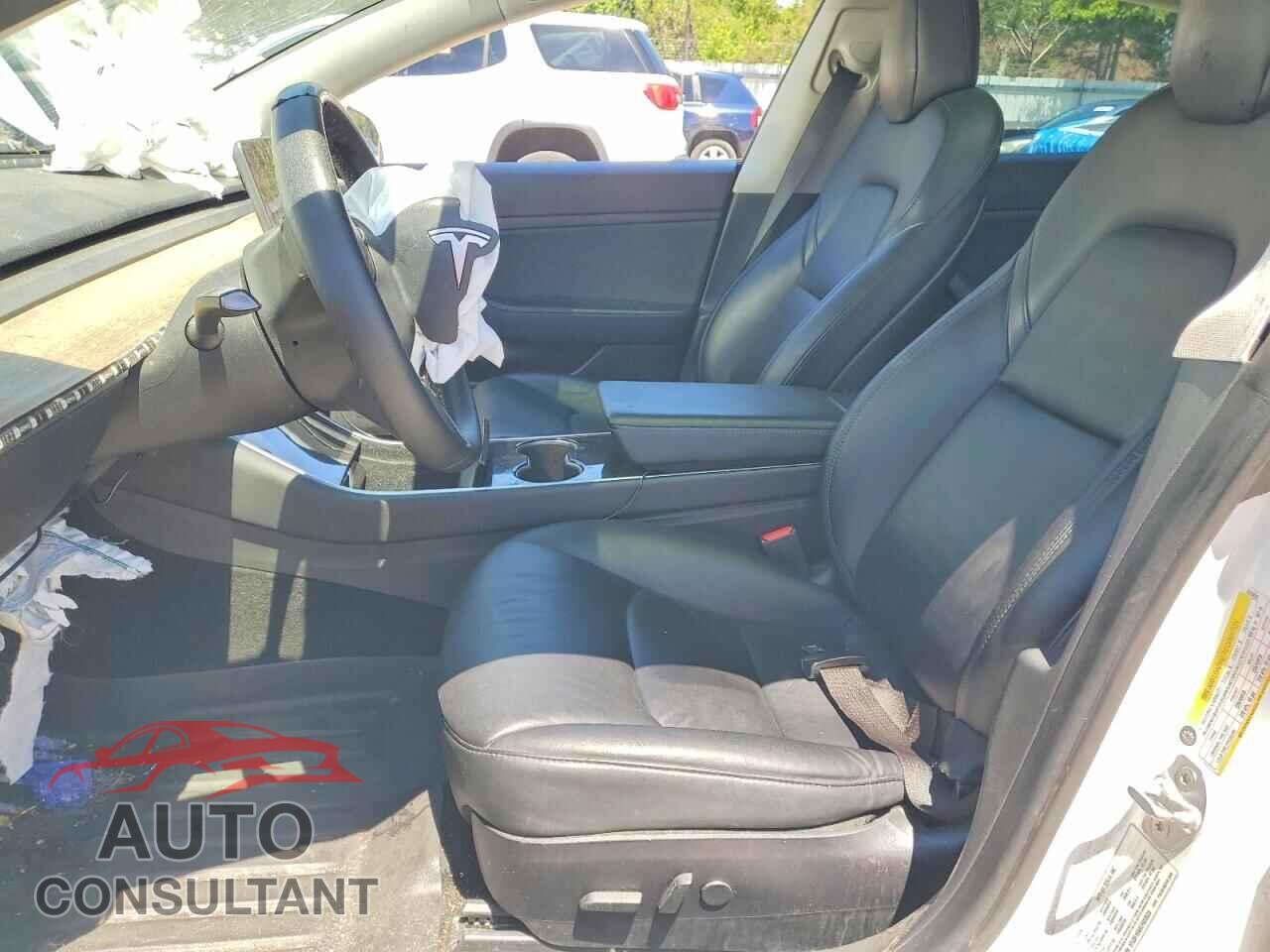 TESLA MODEL 3 2020 - 5YJ3E1EAXLF659635