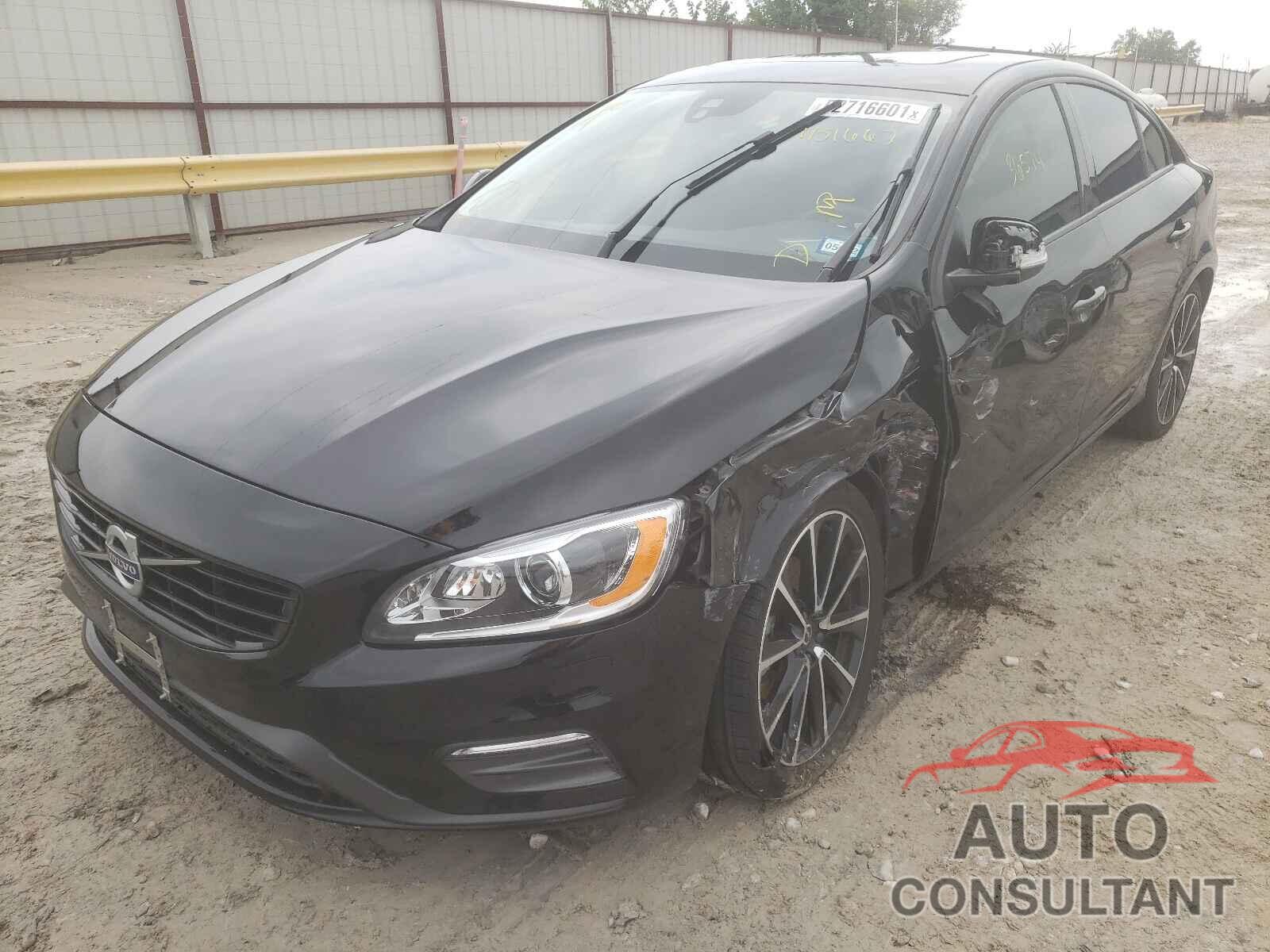 VOLVO S60 2018 - YV126MFL7J2451667