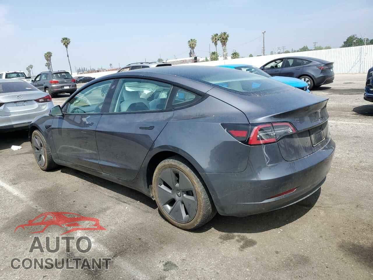 TESLA MODEL 3 2023 - 5YJ3E1EA7PF395103