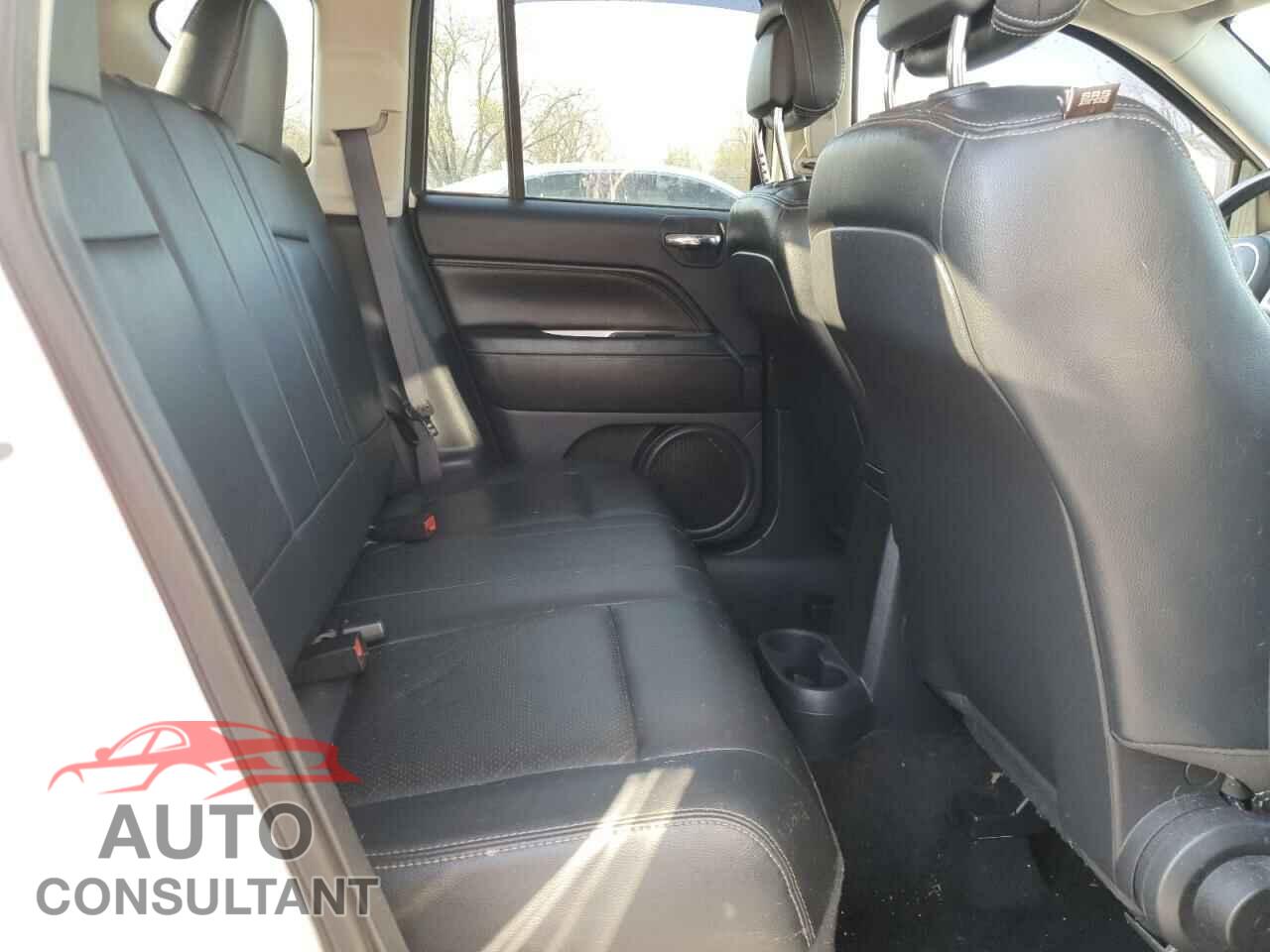 JEEP COMPASS 2017 - 1C4NJCEA9HD130529