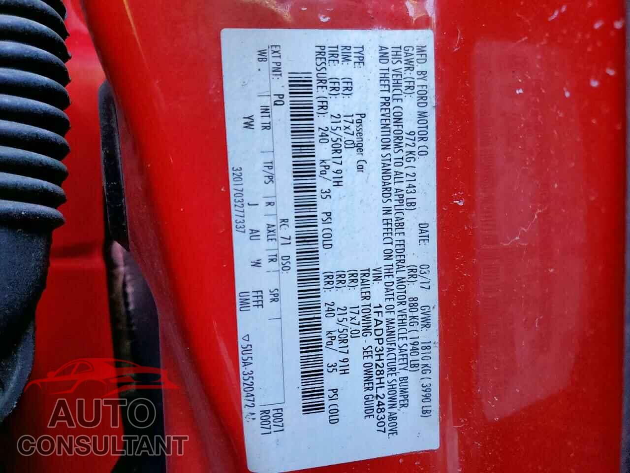 FORD FOCUS 2017 - 1FADP3H28HL248307