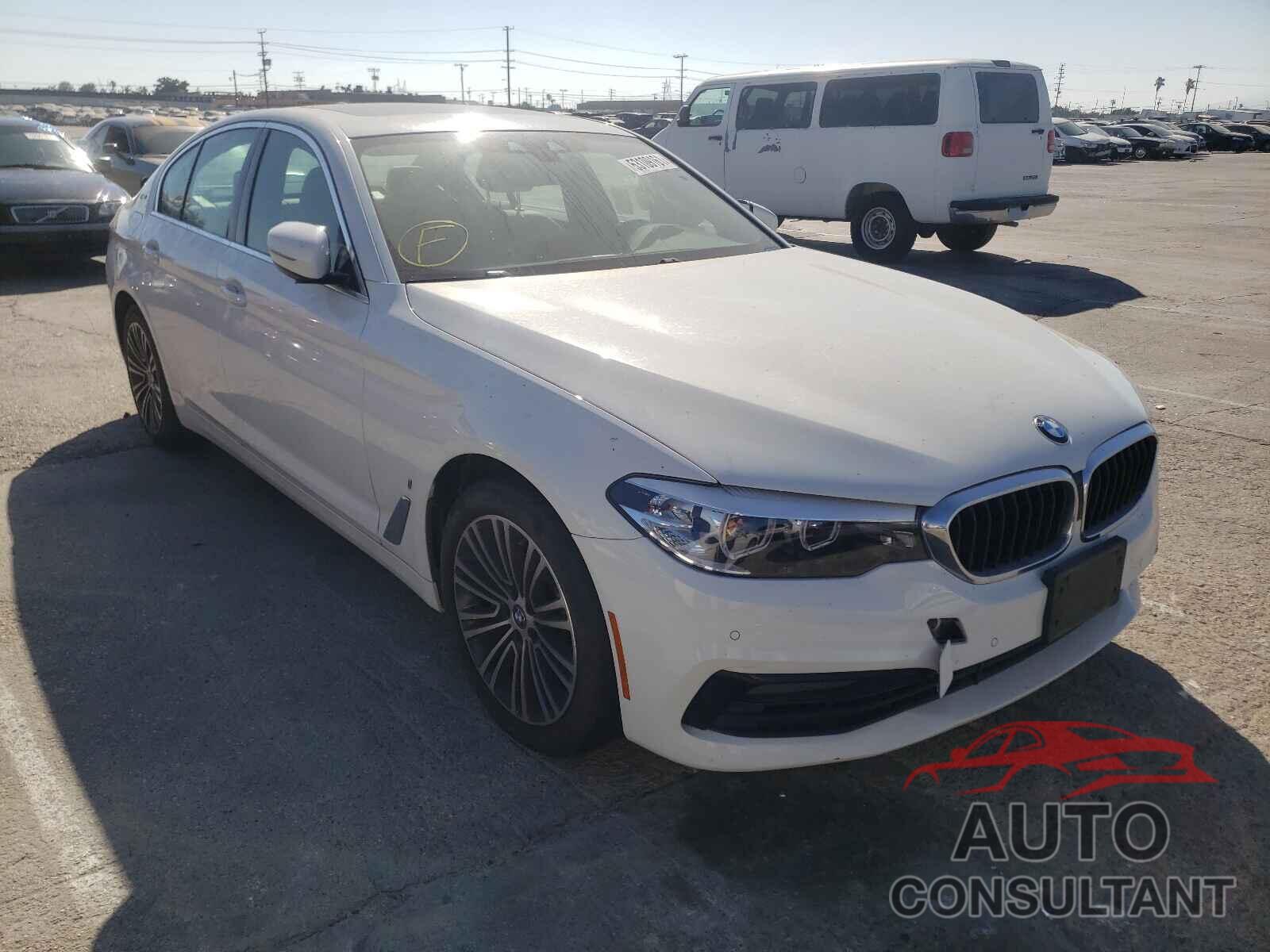 BMW 5 SERIES 2019 - WBAJA9C56KB253776