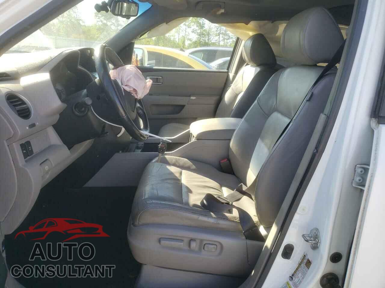 HONDA PILOT 2010 - 5FNYF4H93AB022444