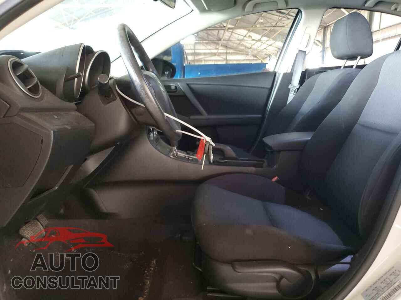 MAZDA 3 2011 - JM1BL1UF5B1383693