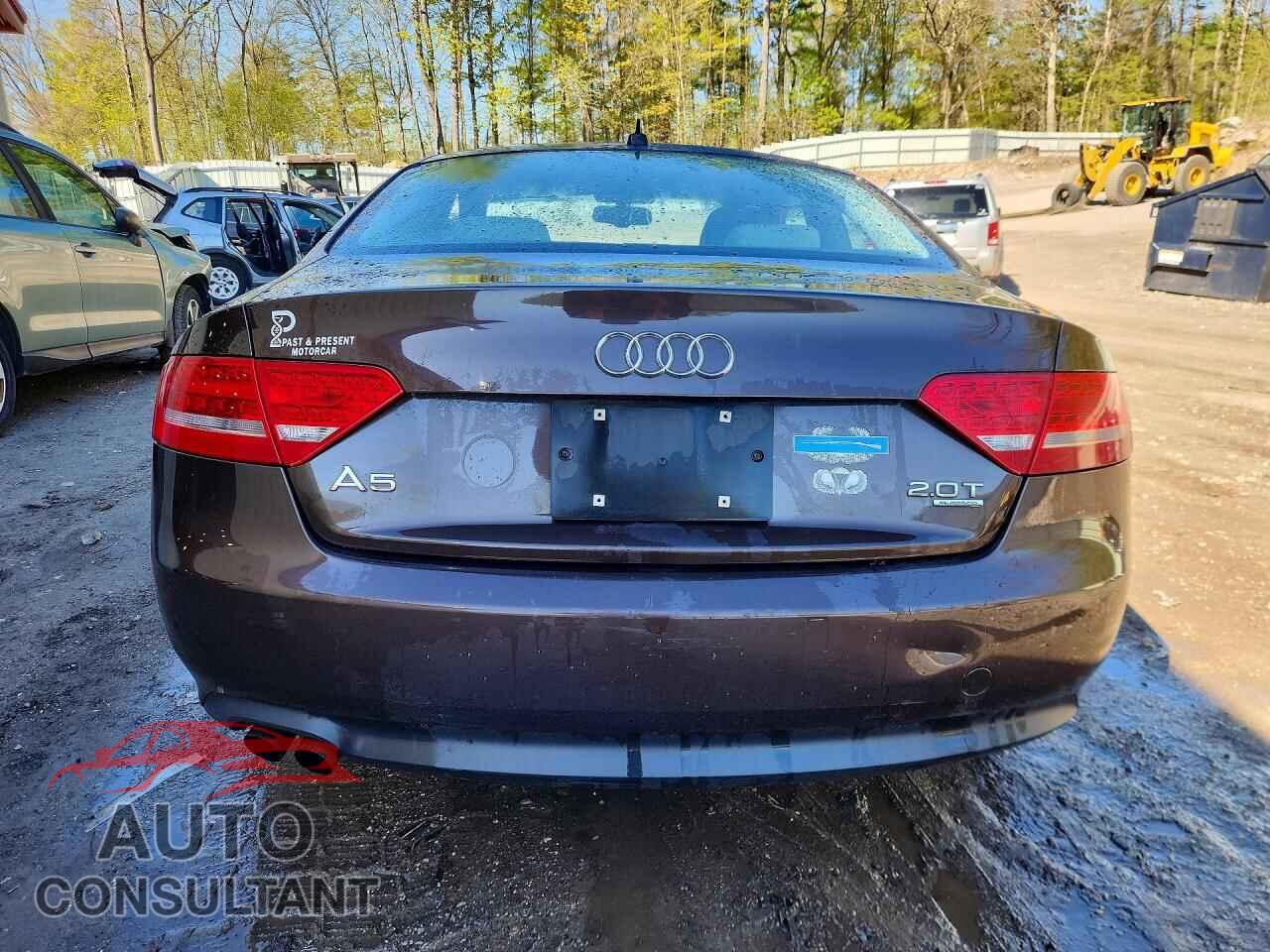 AUDI A5 2011 - WAURFAFR4BA028931