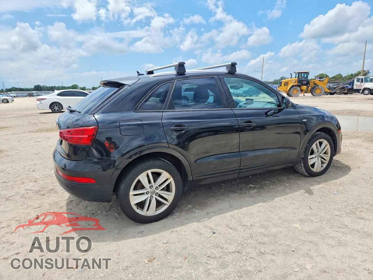 AUDI Q3 2018 - WA1BCCFS8JR016710