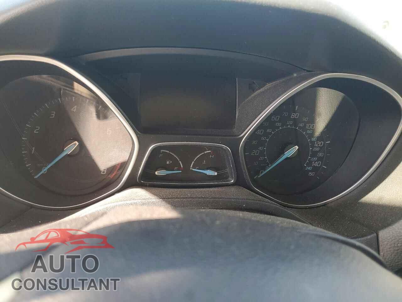 FORD FOCUS 2012 - 1FAHP3K2XCL345897