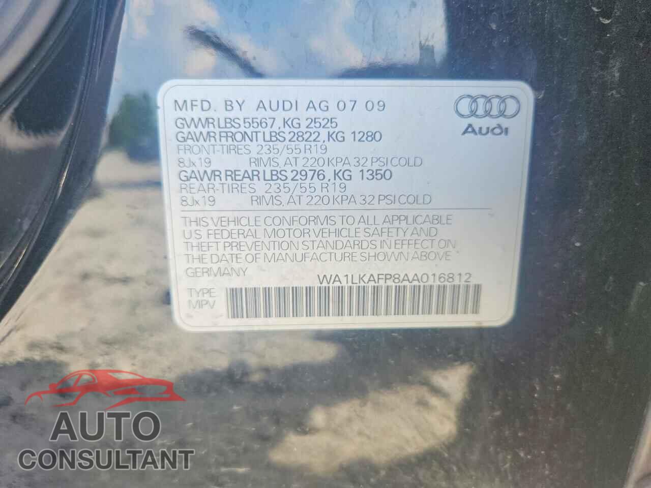 AUDI Q5 2010 - WA1LKAFP8AA016812