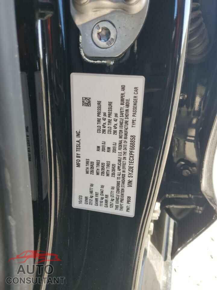 TESLA MODEL 3 2023 - 5YJ3E1ECXPF668858