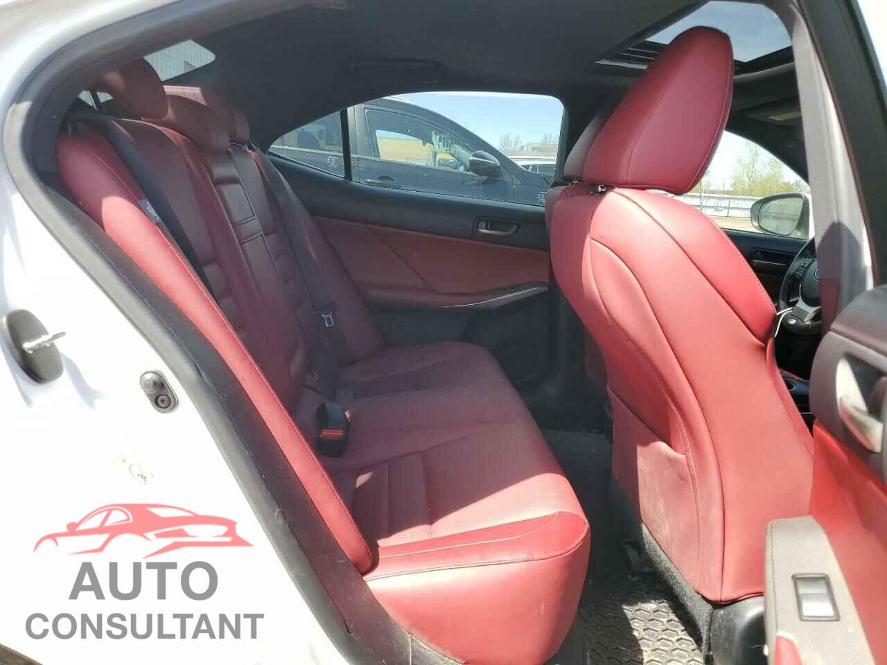 LEXUS IS 2017 - JTHBA1D26H5053256