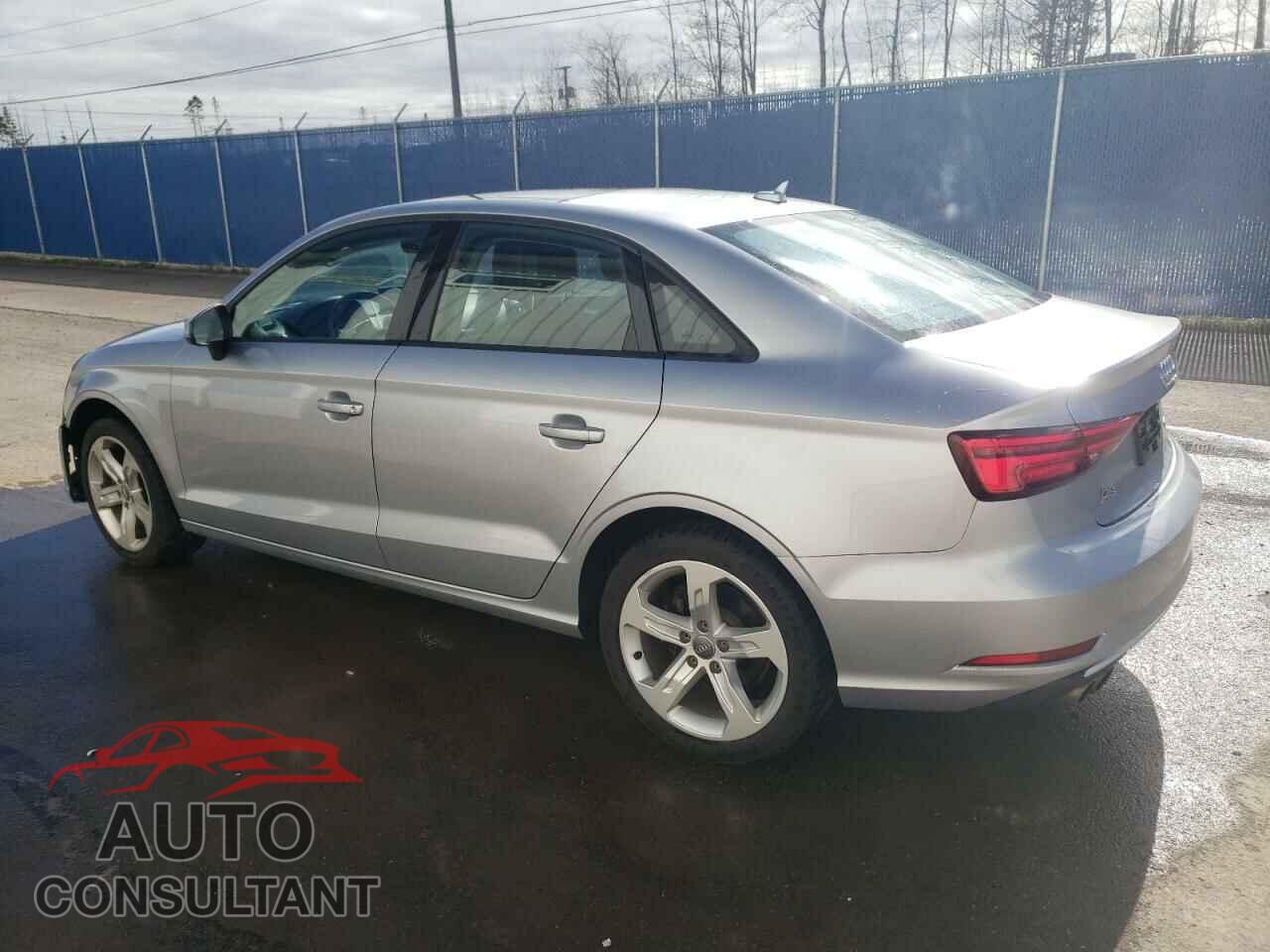 AUDI A3 2017 - WAUAUGFF2H1041536