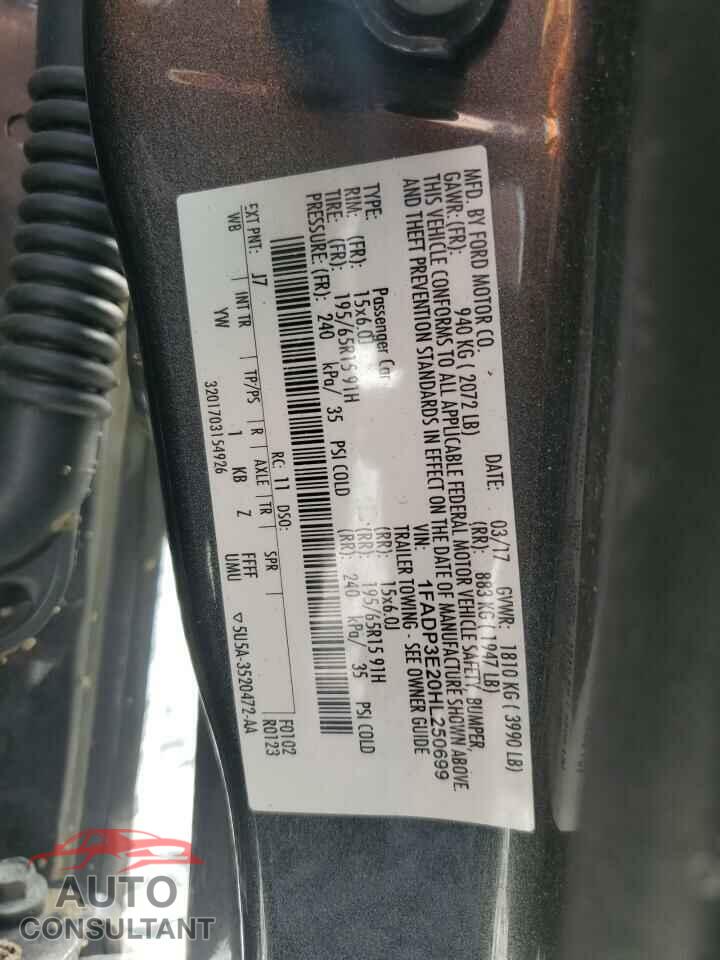 FORD FOCUS 2017 - 1FADP3E20HL250699