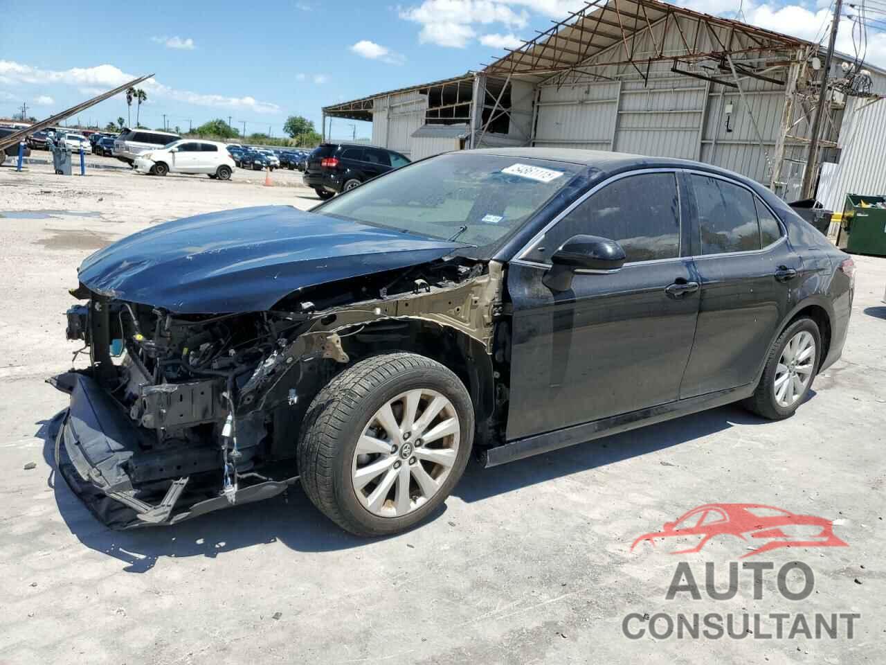 TOYOTA CAMRY 2018 - 4T1B11HK0JU146339