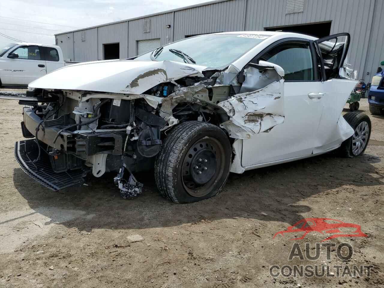 TOYOTA COROLLA 2018 - 5YFBURHE3JP850620