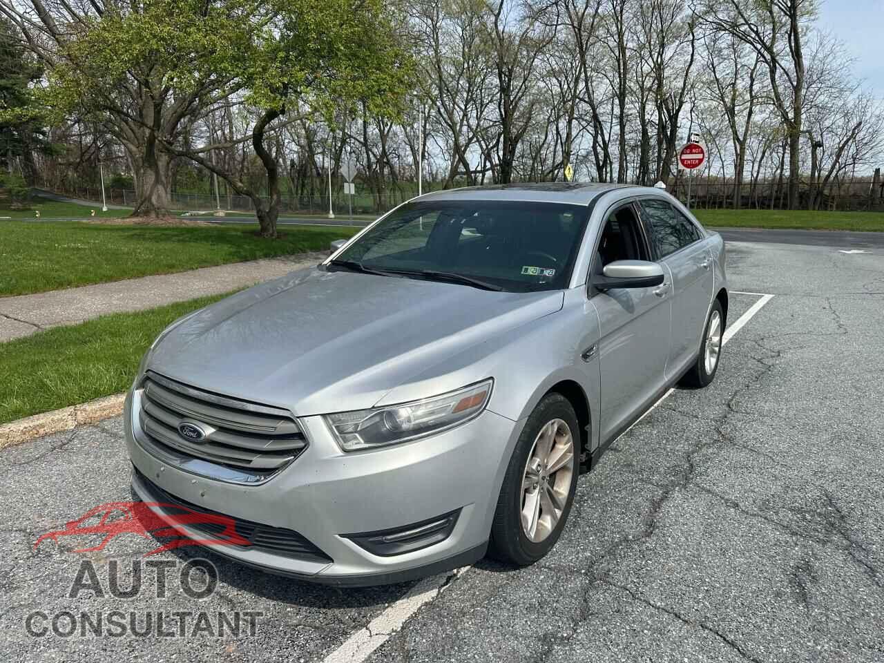 FORD TAURUS 2013 - 1FAHP2E85DG199414
