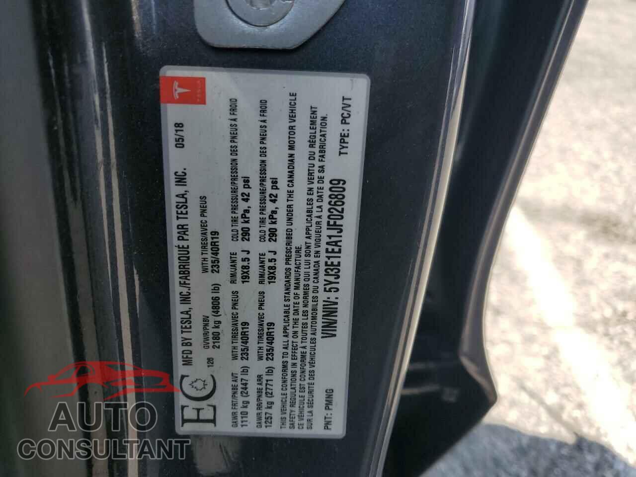 TESLA MODEL 3 2018 - 5YJ3E1EA1JF026809