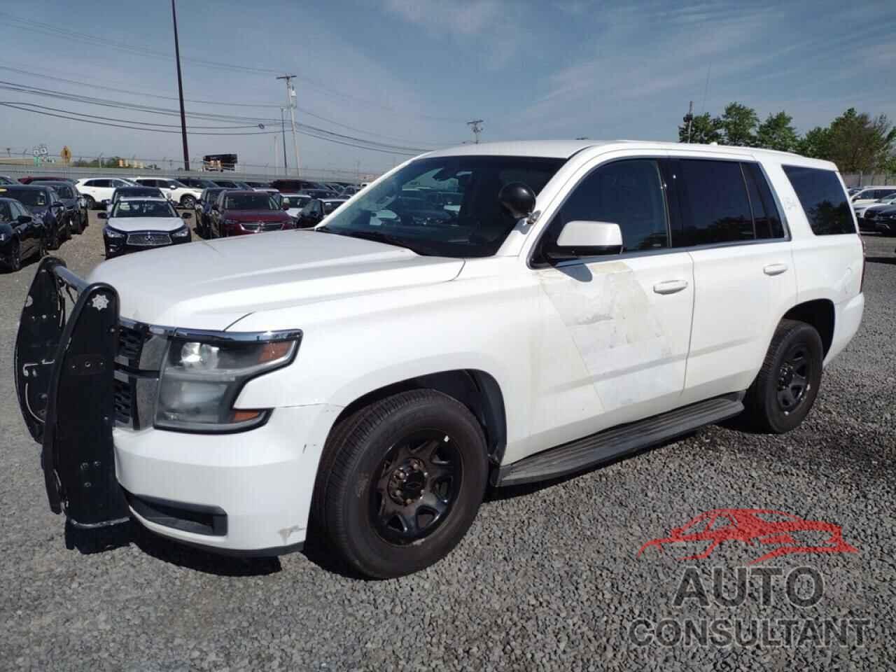 CHEVROLET TAHOE 2017 - 1GNSKDEC8HR321778