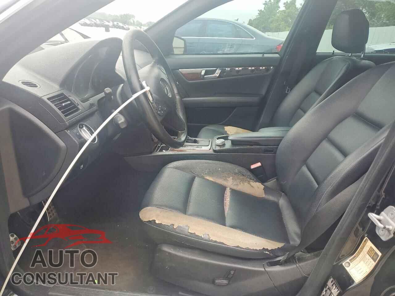 MERCEDES-BENZ C-CLASS 2011 - WDDGF8BB0BR157946