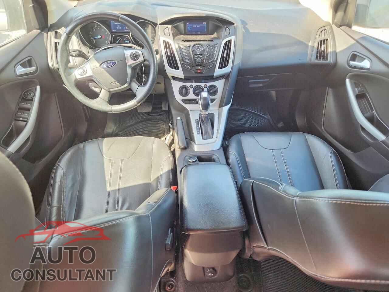FORD FOCUS 2014 - 1FADP3F27EL324498