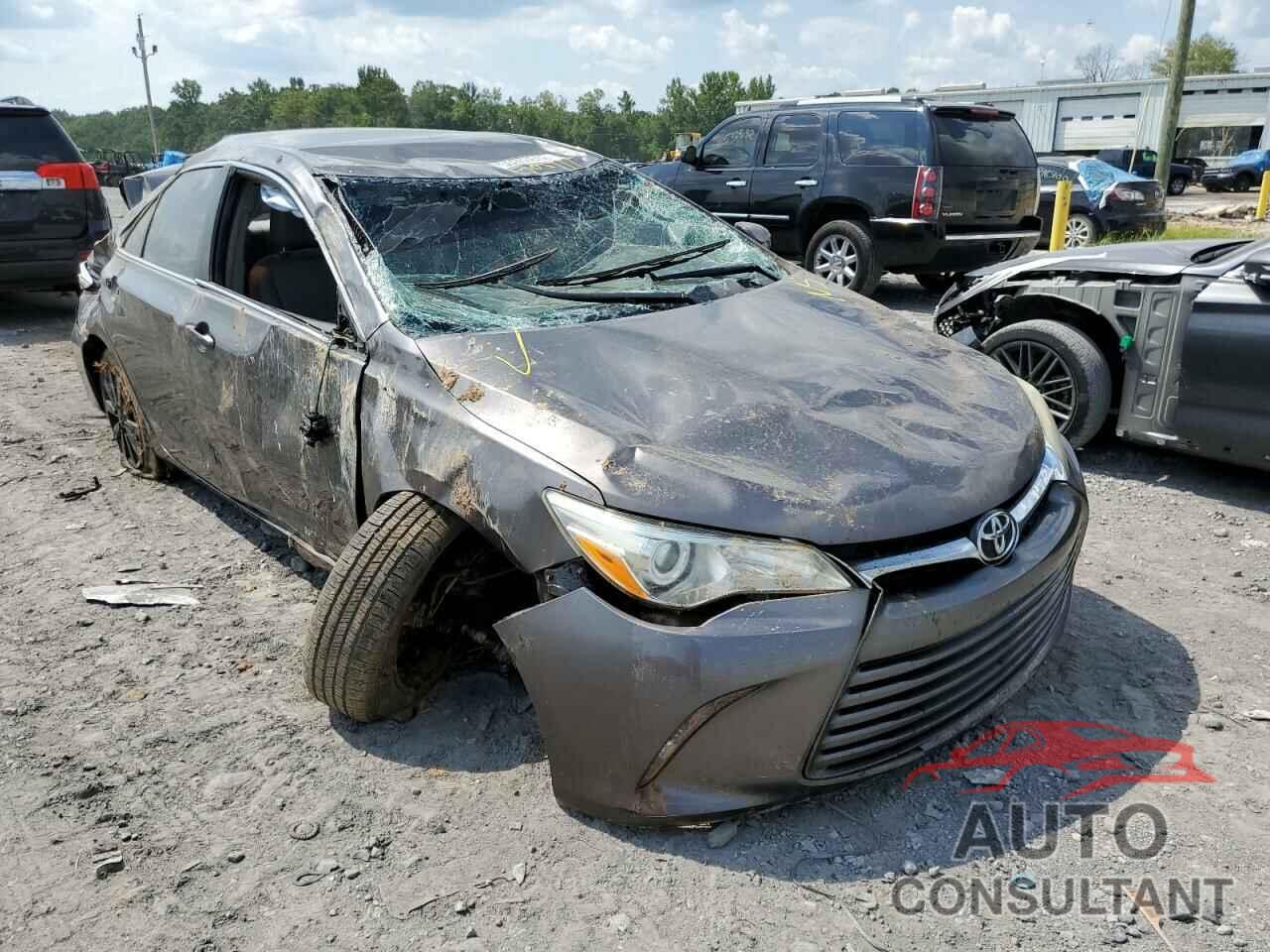 TOYOTA CAMRY 2016 - 4T4BF1FKXGR567911