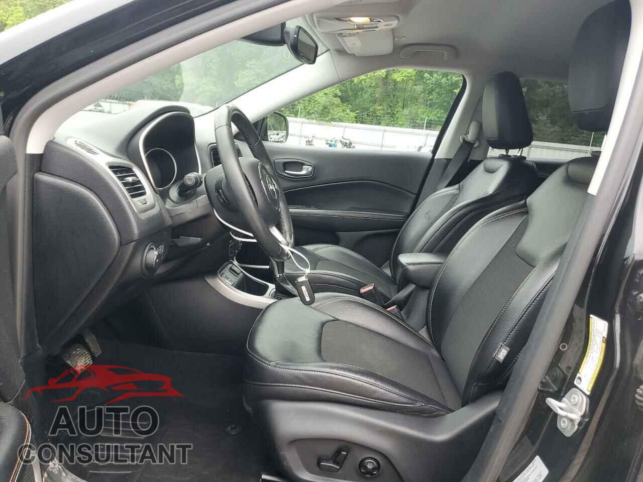 JEEP COMPASS 2017 - 3C4NJCBB3HT611495