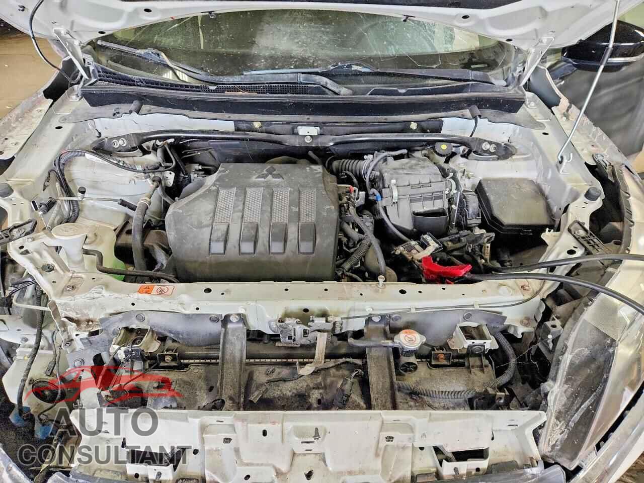 MITSUBISHI ECLIPSE 2018 - JA4AT4AA5JZ047025