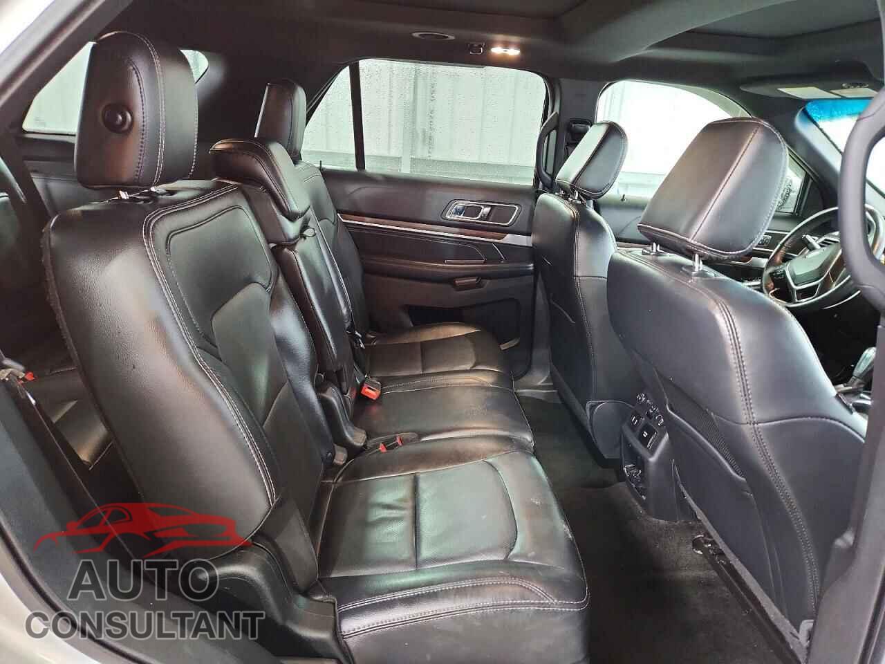 FORD EXPLORER 2018 - 1FM5K8F83JGB66528