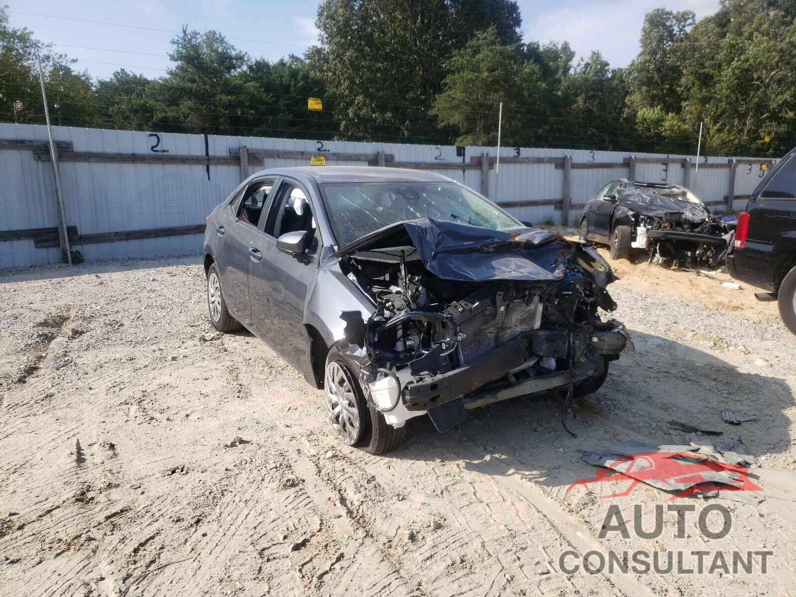 TOYOTA COROLLA 2018 - 5YFBURHE8JP804040