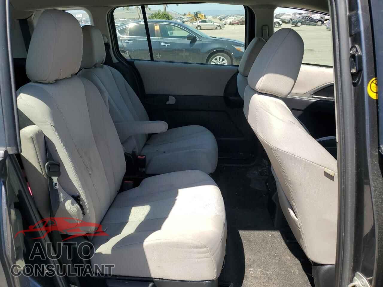 MAZDA 5 2014 - JM1CW2BL4E0163921