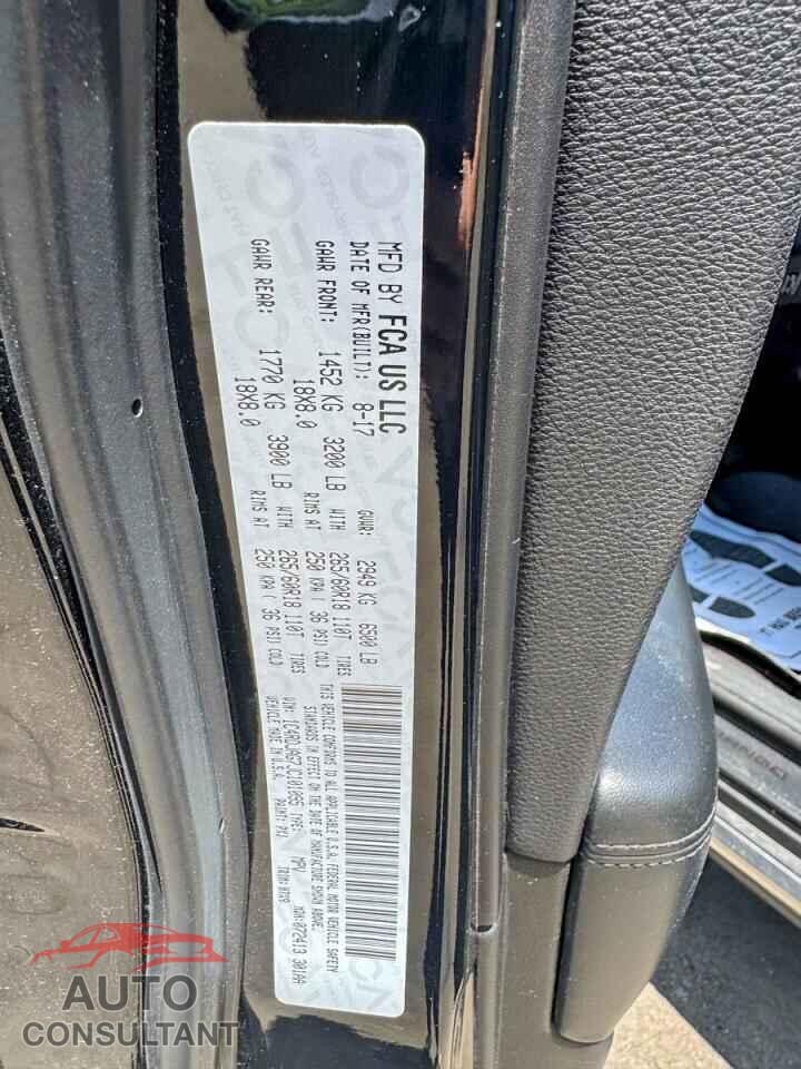 DODGE DURANGO 2018 - 1C4RDJAG7JC101095