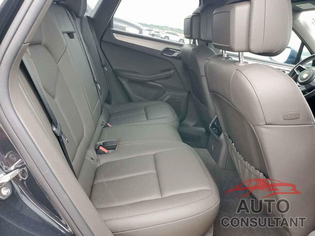 PORSCHE MACAN 2018 - WP1AA2A51JLB14899