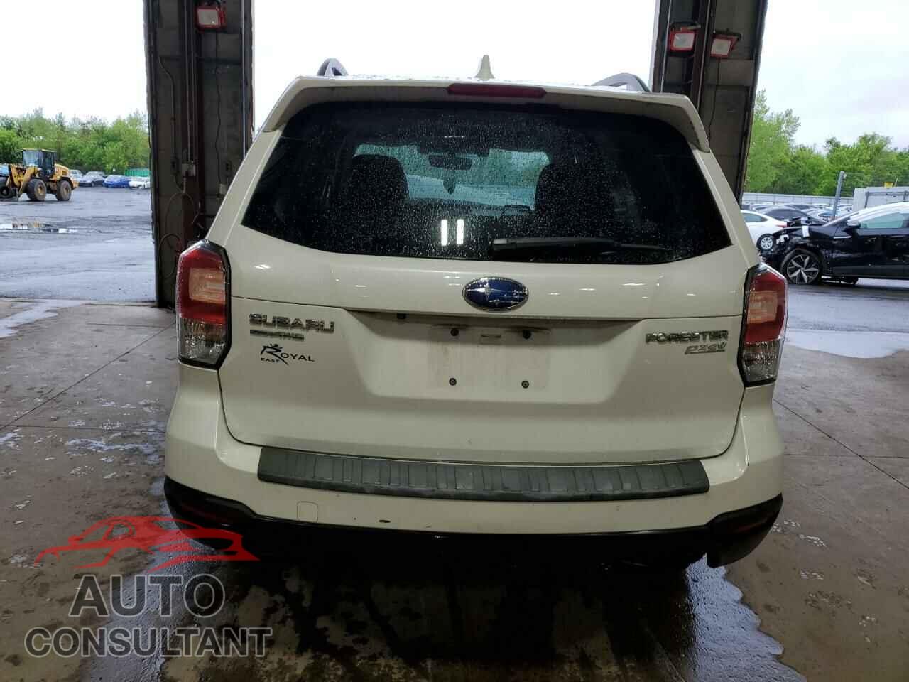 SUBARU FORESTER 2017 - JF2SJAGC3HH802925