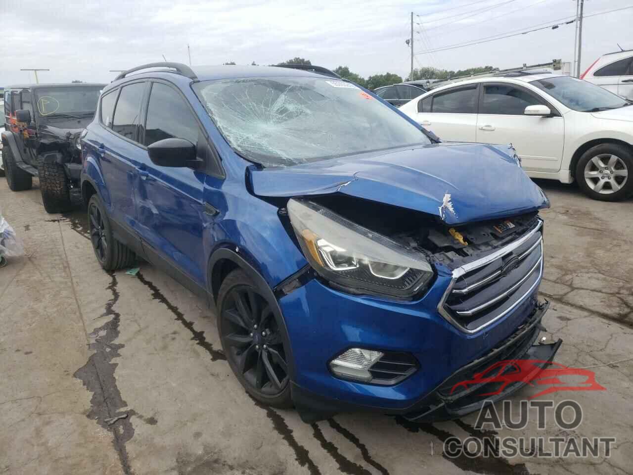 FORD ESCAPE 2017 - 1FMCU0GDXHUA09377