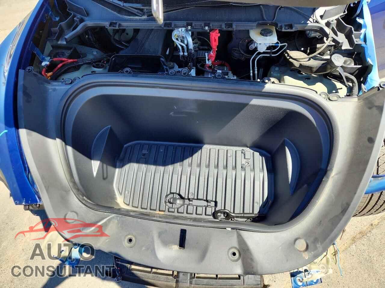 TESLA MODEL Y 2024 - 7SAYGDED7RF127122
