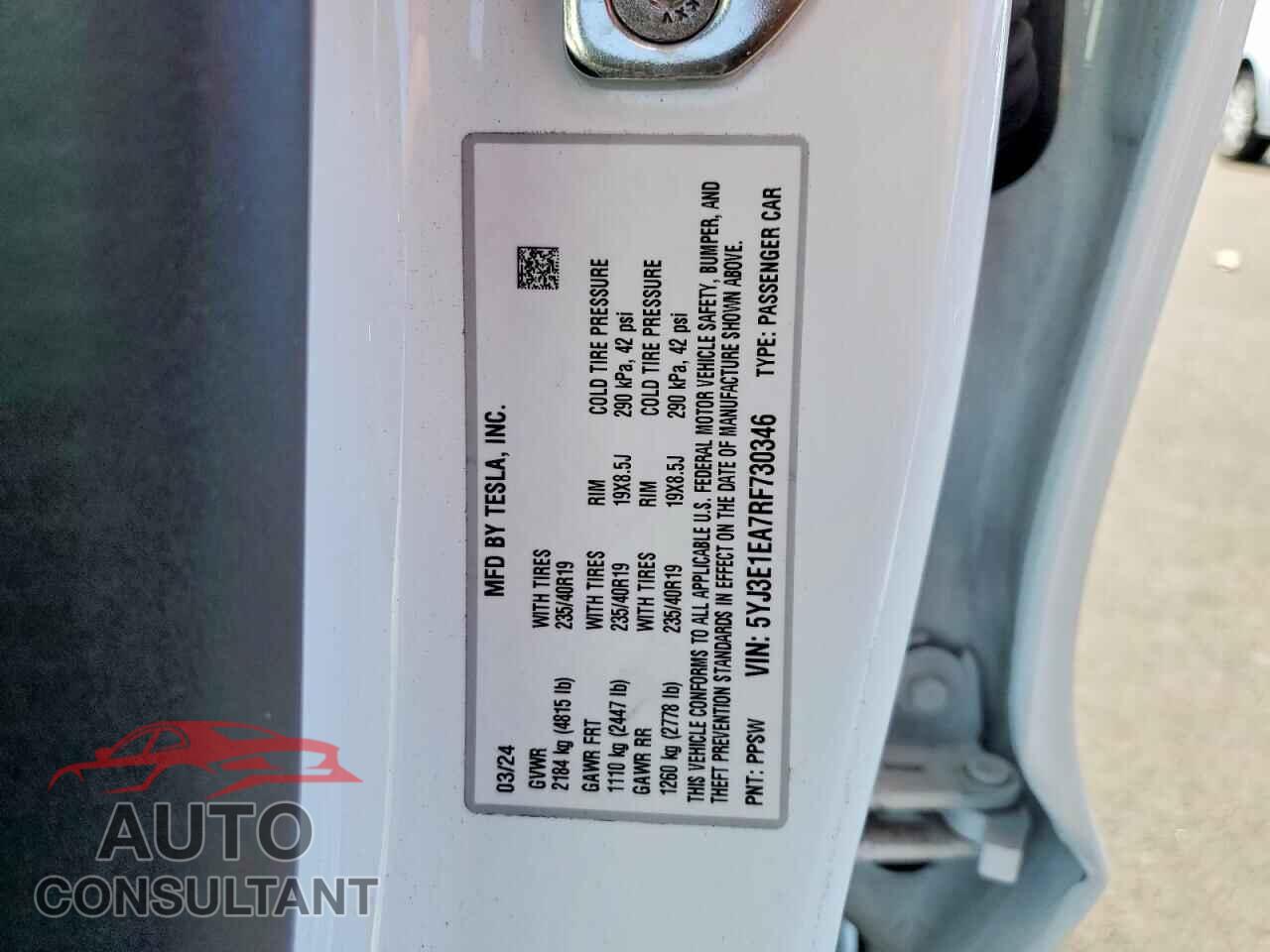 TESLA MODEL 3 2024 - 5YJ3E1EA7RF730346