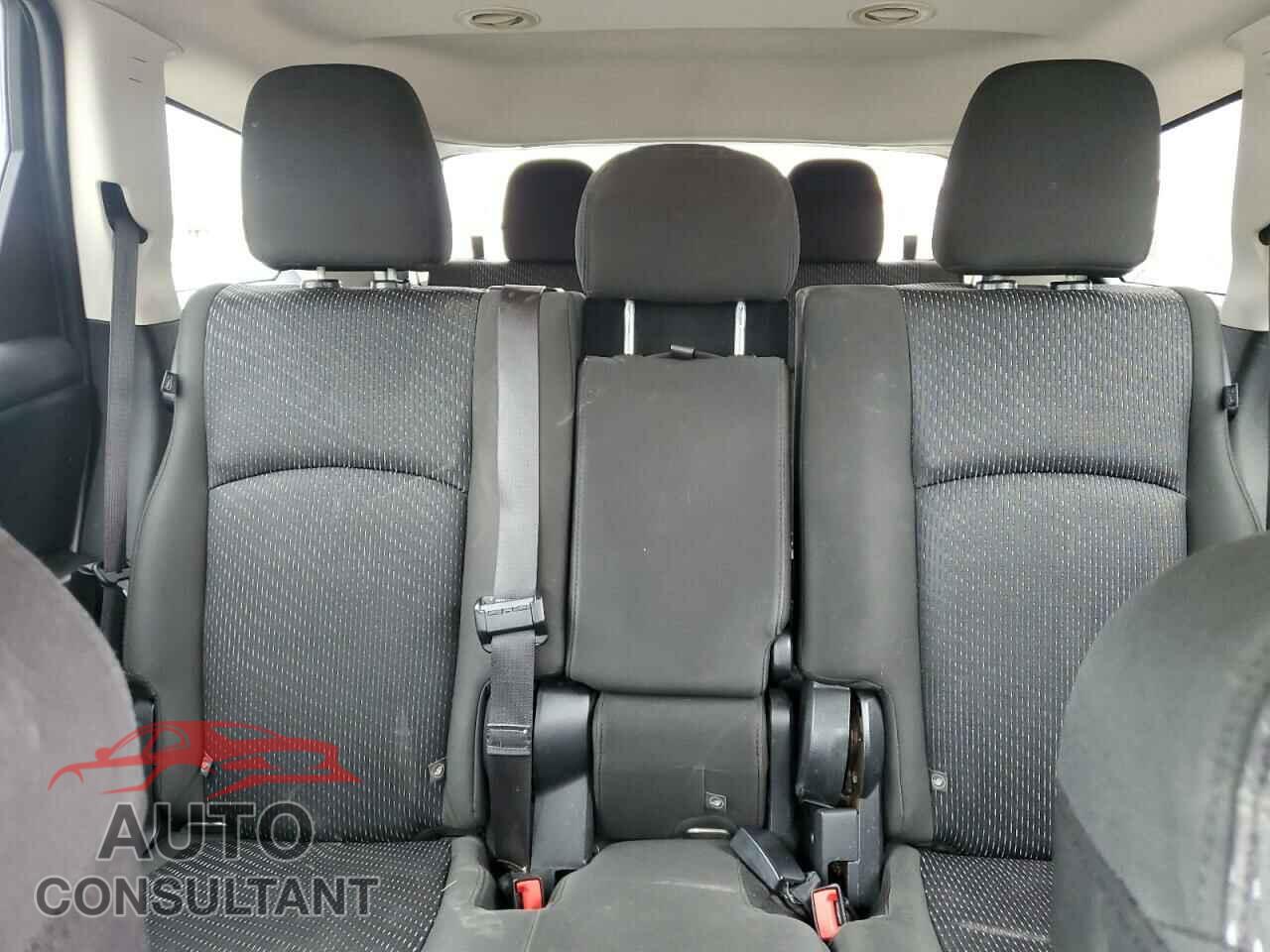 DODGE JOURNEY 2019 - 3C4PDCBB5KT701433