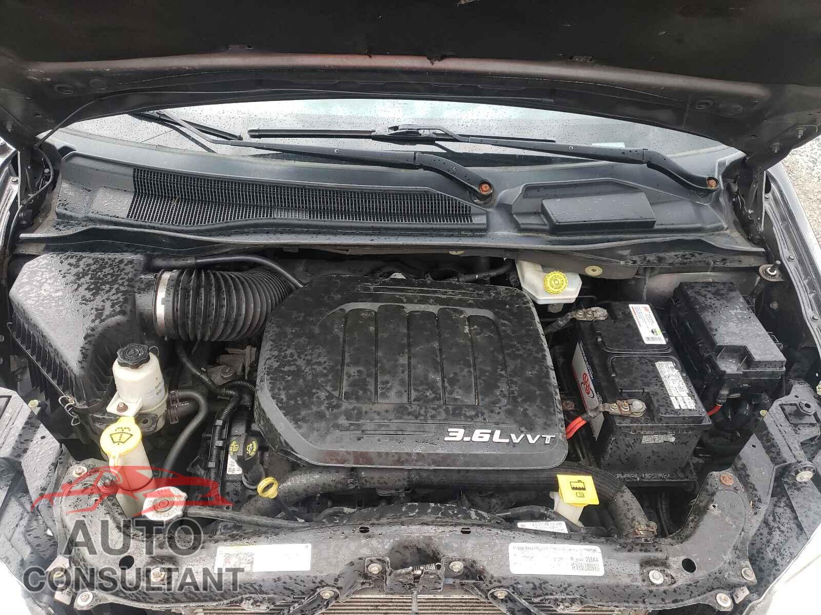 CHRYSLER MINIVAN 2014 - 2C4RC1CG6ER364157