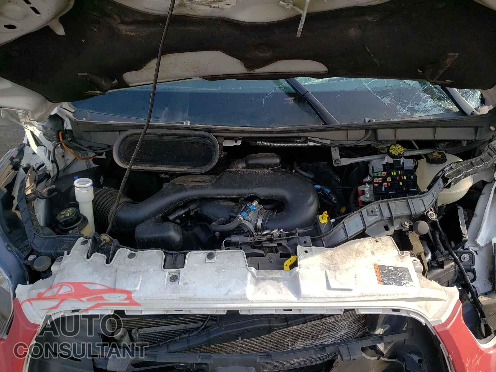 FORD TRANSIT CO 2017 - 1FTYR2CM4HKA88473