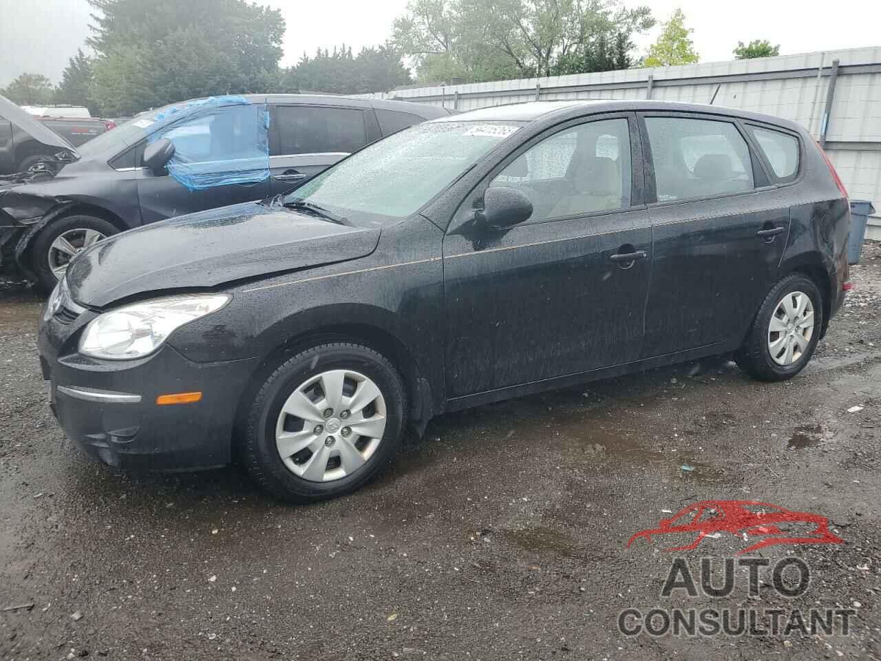 HYUNDAI ELANTRA 2012 - KMHDB8AE3CU128035