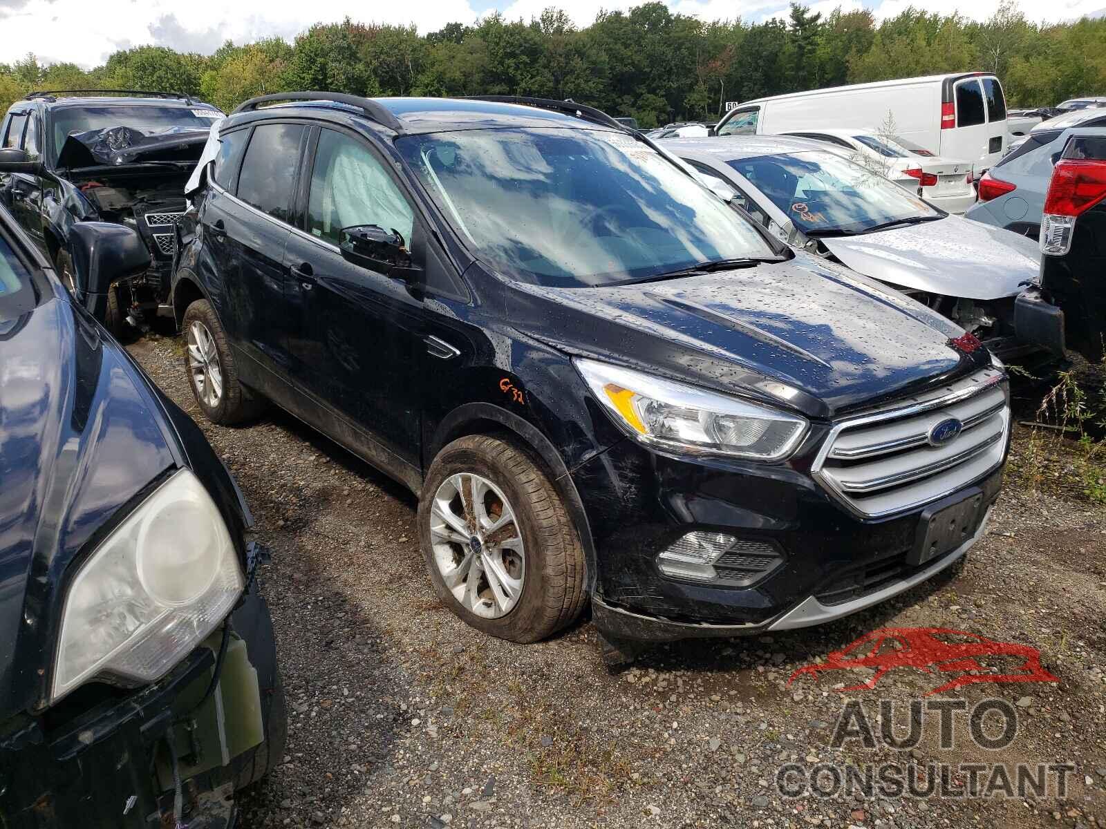 FORD ESCAPE 2018 - 1FMCU9GD1JUB01360