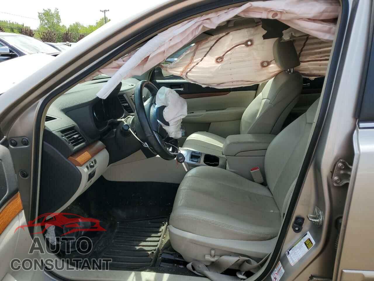 SUBARU OUTBACK 2014 - 4S4BRBLC1E3201746