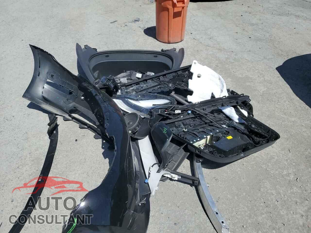 TESLA MODEL 3 2023 - 5YJ3E1EA6PF678415