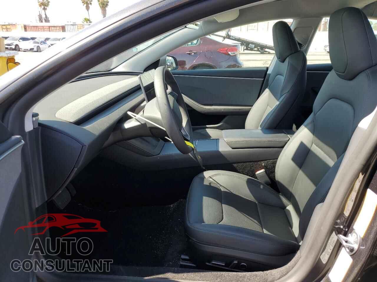TESLA MODEL 3 2025 - 5YJ3E1EA3SF935460